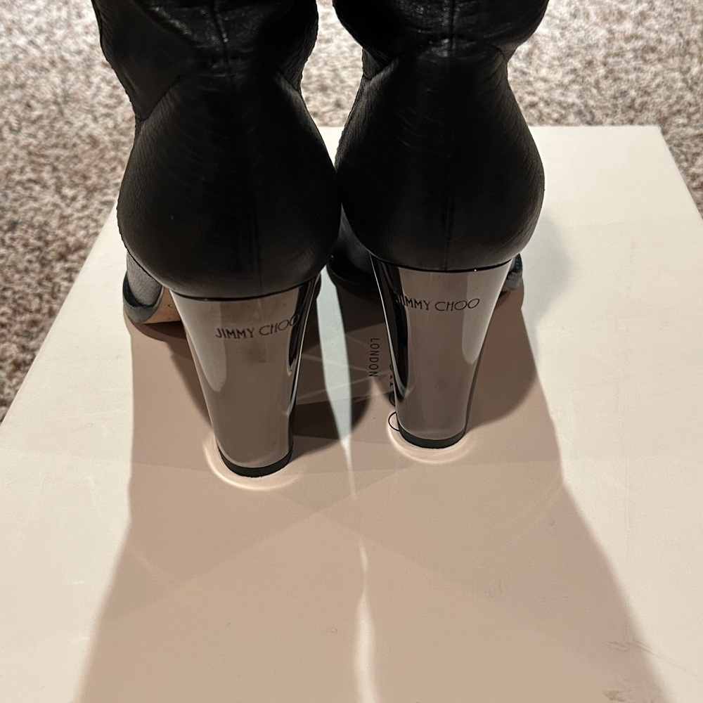 Jimmy Choo Articolo Embossed Print Black Boots 37.5 Black Mirrored Heel Like New - Picture 4 of 11